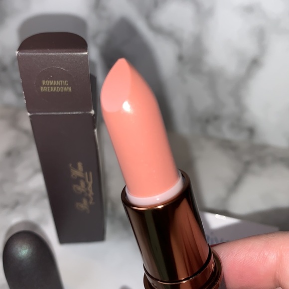 NIB ROMANTIC BREAKDOWN BAO BAO WAN X MAC Lustre Lipstick MAC - Picture 6 of 17